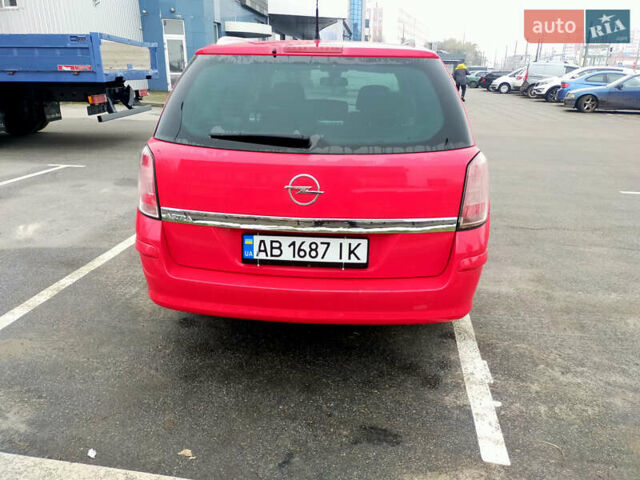 Красный Опель Астра, объемом двигателя 1.6 л и пробегом 180 тыс. км за 5999 $, фото 3 на Automoto.ua