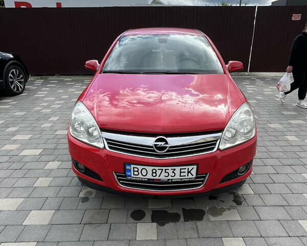 Красный Опель Астра, объемом двигателя 1.8 л и пробегом 262 тыс. км за 5200 $, фото 9 на Automoto.ua