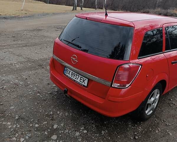 Красный Опель Астра, объемом двигателя 1.4 л и пробегом 254 тыс. км за 4100 $, фото 3 на Automoto.ua