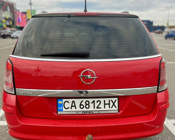 Опель Астра 2009 в Киеве на Automoto.ua Красный Опель Астра, объемом двигателя 1.6 л и пробегом 189 тыс. км за 5200 $, фото 3 на Automoto.ua