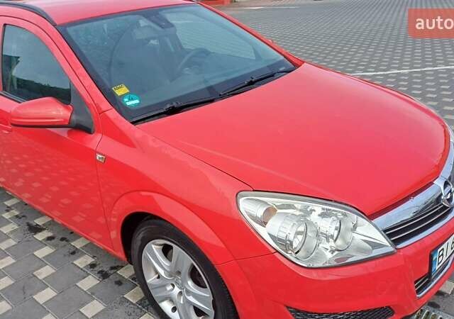 Красный Опель Астра, объемом двигателя 1.6 л и пробегом 187 тыс. км за 5900 $, фото 4 на Automoto.ua