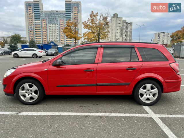 Опель Астра 2009 в Киеве на Automoto.ua Красный Опель Астра, объемом двигателя 1.6 л и пробегом 189 тыс. км за 5200 $, фото 4 на Automoto.ua