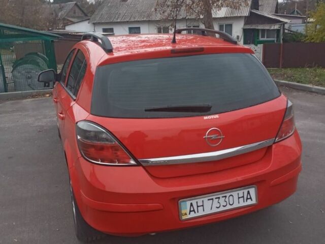 Красный Опель Астра, объемом двигателя 1.6 л и пробегом 116 тыс. км за 8155 $, фото 2 на Automoto.ua