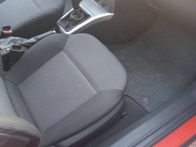 Красный Опель Астра, объемом двигателя 1.6 л и пробегом 116 тыс. км за 8155 $, фото 4 на Automoto.ua