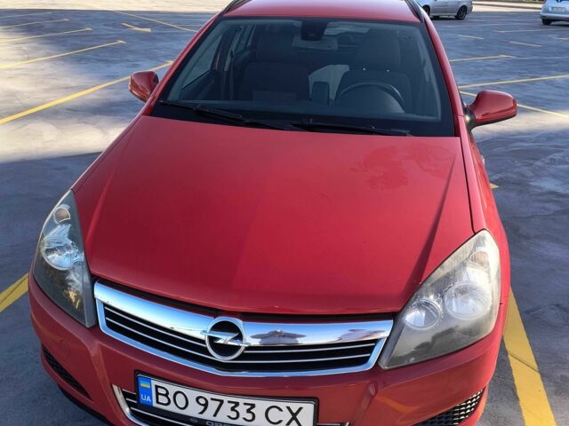 Красный Опель Астра, объемом двигателя 1.7 л и пробегом 241 тыс. км за 4900 $, фото 11 на Automoto.ua