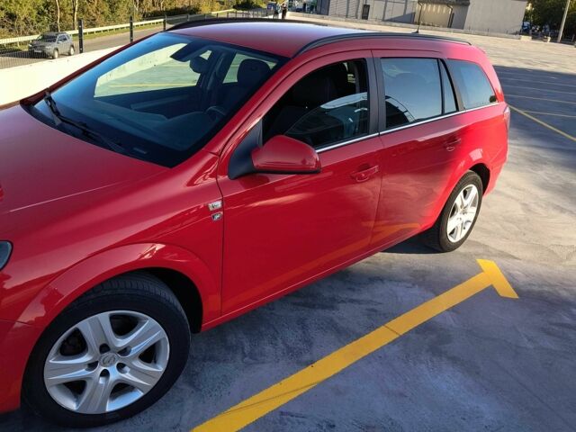 Красный Опель Астра, объемом двигателя 1.7 л и пробегом 241 тыс. км за 4900 $, фото 18 на Automoto.ua