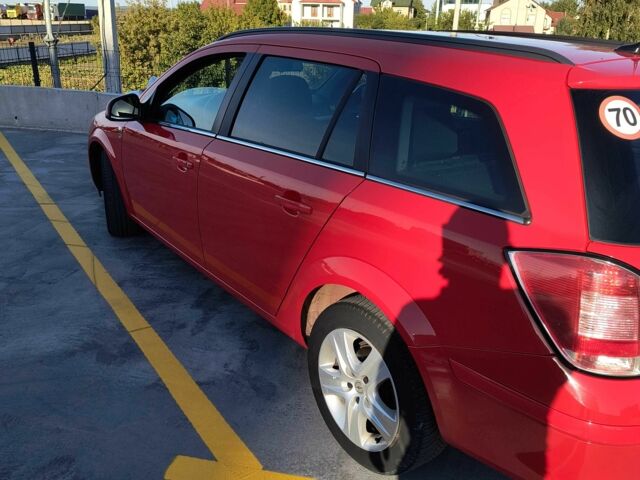 Красный Опель Астра, объемом двигателя 1.7 л и пробегом 241 тыс. км за 4900 $, фото 15 на Automoto.ua