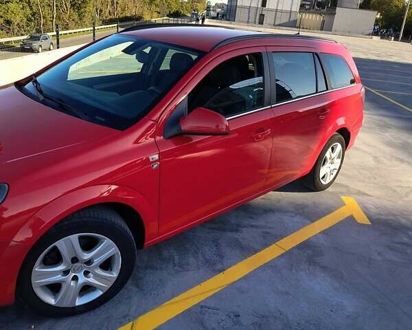 Красный Опель Астра, объемом двигателя 1.7 л и пробегом 241 тыс. км за 4900 $, фото 17 на Automoto.ua