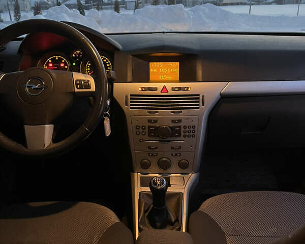 Червоний Опель Астра, об'ємом двигуна 1.7 л та пробігом 247 тис. км за 4899 $, фото 19 на Automoto.ua