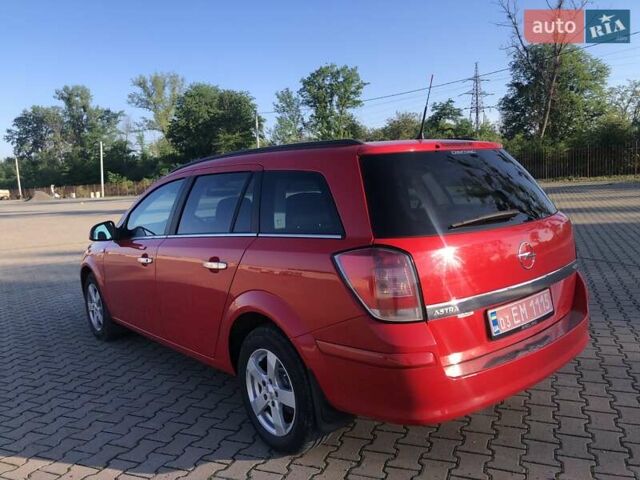 Красный Опель Астра, объемом двигателя 1.3 л и пробегом 229 тыс. км за 5990 $, фото 9 на Automoto.ua