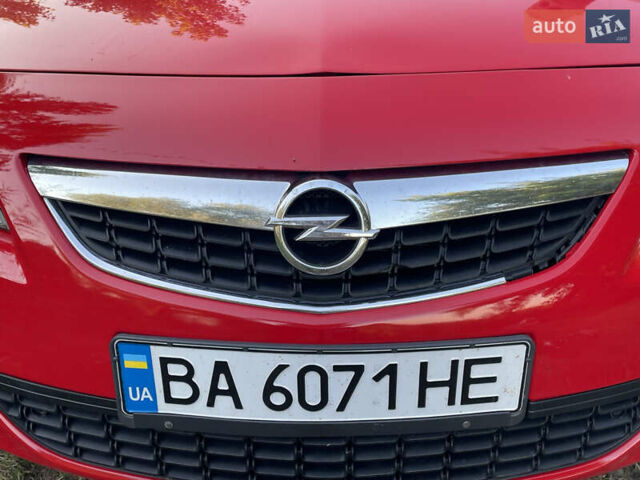 Красный Опель Астра, объемом двигателя 1.69 л и пробегом 270 тыс. км за 6600 $, фото 14 на Automoto.ua