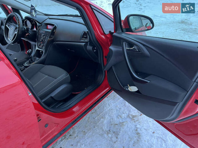 Червоний Опель Астра, об'ємом двигуна 1.3 л та пробігом 243 тис. км за 6800 $, фото 19 на Automoto.ua