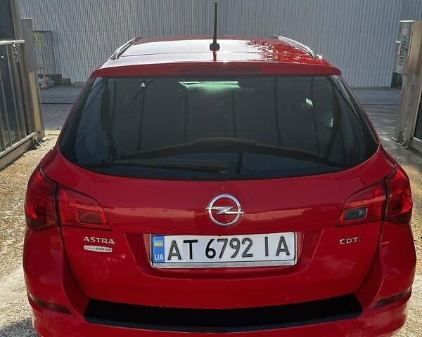 Красный Опель Астра, объемом двигателя 1.7 л и пробегом 281 тыс. км за 6800 $, фото 5 на Automoto.ua