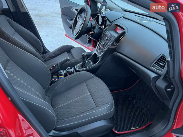 Червоний Опель Астра, об'ємом двигуна 1.3 л та пробігом 243 тис. км за 6800 $, фото 18 на Automoto.ua