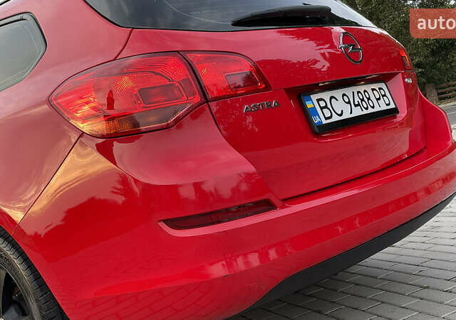 Красный Опель Астра, объемом двигателя 1.7 л и пробегом 260 тыс. км за 8100 $, фото 20 на Automoto.ua