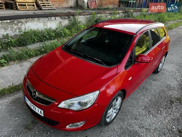 Красный Опель Астра, объемом двигателя 1.7 л и пробегом 281 тыс. км за 6800 $, фото 11 на Automoto.ua