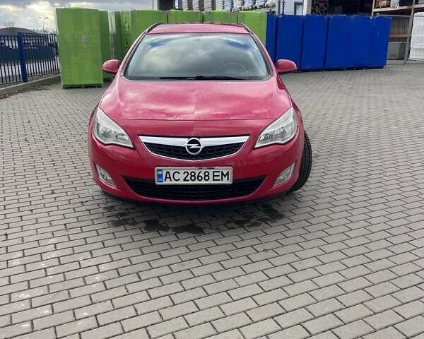 Красный Опель Астра, объемом двигателя 1.69 л и пробегом 220 тыс. км за 6600 $, фото 2 на Automoto.ua