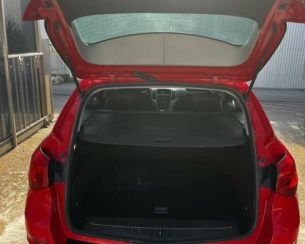 Красный Опель Астра, объемом двигателя 1.7 л и пробегом 281 тыс. км за 6800 $, фото 7 на Automoto.ua