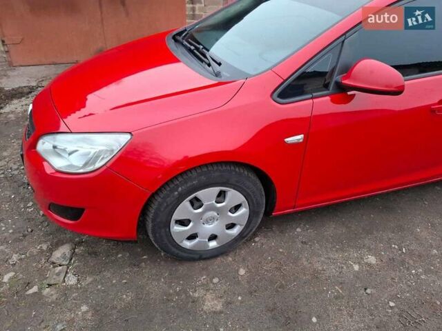 Червоний Опель Астра, об'ємом двигуна 1.4 л та пробігом 230 тис. км за 6500 $, фото 6 на Automoto.ua