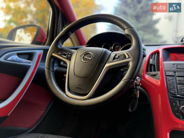 Опель Астра 2013 в Ровно на Automoto.ua Красный Опель Астра, объемом двигателя 1.7 л и пробегом 240 тыс. км за 6350 $, фото 47 на Automoto.ua