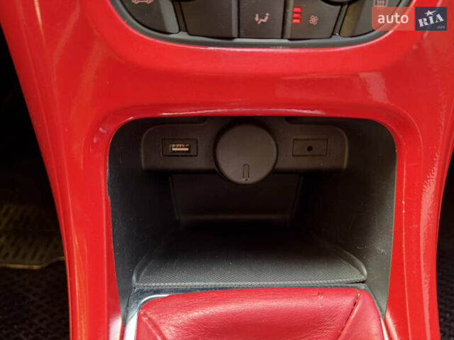 Опель Астра 2013 в Ровно на Automoto.ua Красный Опель Астра, объемом двигателя 1.7 л и пробегом 240 тыс. км за 5700 $, фото 55 на Automoto.ua