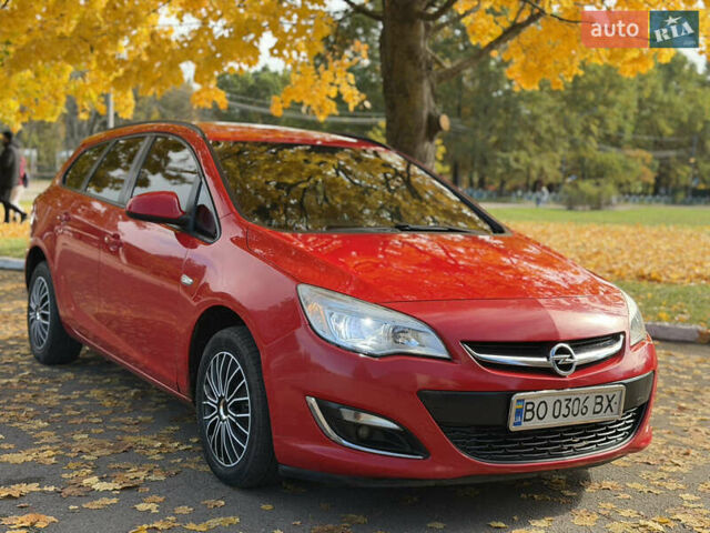 Опель Астра 2013 в Ровно на Automoto.ua Красный Опель Астра, объемом двигателя 1.7 л и пробегом 240 тыс. км за 6350 $, фото 18 на Automoto.ua