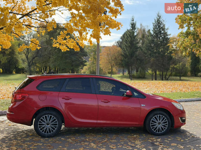 Опель Астра 2013 в Ровно на Automoto.ua Красный Опель Астра, объемом двигателя 1.7 л и пробегом 240 тыс. км за 5700 $, фото 31 на Automoto.ua