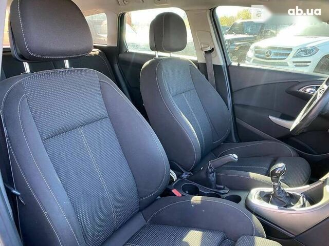 Опель Астра, объемом двигателя 1.7 л и пробегом 253 тыс. км за 6500 $, фото 24 на Automoto.ua