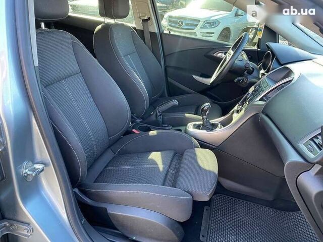 Опель Астра, объемом двигателя 1.7 л и пробегом 253 тыс. км за 6500 $, фото 23 на Automoto.ua