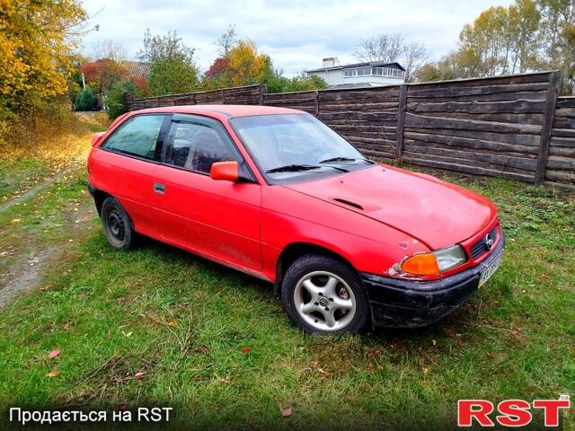 Опель Астра, объемом двигателя 1.8 л и пробегом 0 тыс. км за 600 $, фото 1 на Automoto.ua