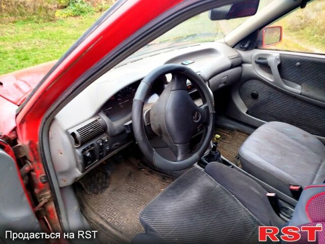 Опель Астра, объемом двигателя 1.8 л и пробегом 0 тыс. км за 600 $, фото 3 на Automoto.ua