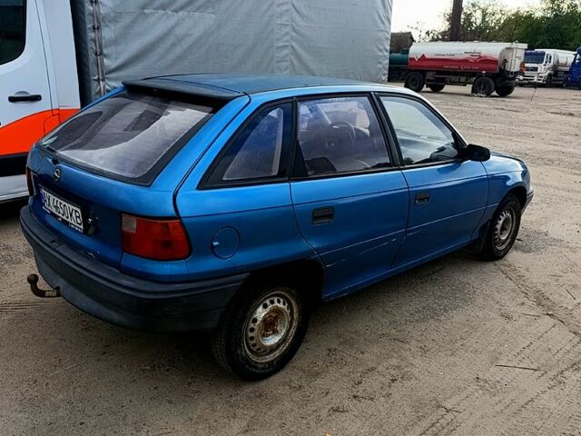 Опель Астра, объемом двигателя 1.4 л и пробегом 224 тыс. км за 1300 $, фото 4 на Automoto.ua