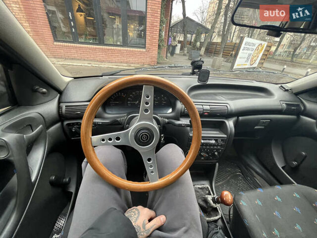 Опель Астра, об'ємом двигуна 1.6 л та пробігом 250 тис. км за 2150 $, фото 3 на Automoto.ua