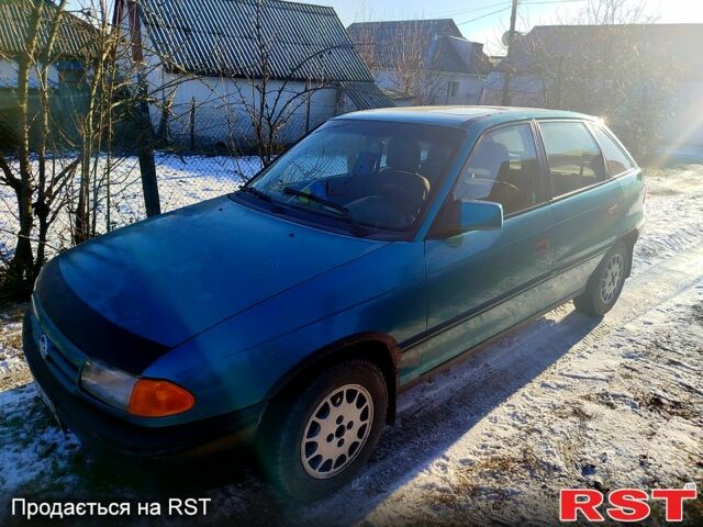 Опель Астра, объемом двигателя 16 л и пробегом 0 тыс. км за 1100 $, фото 1 на Automoto.ua