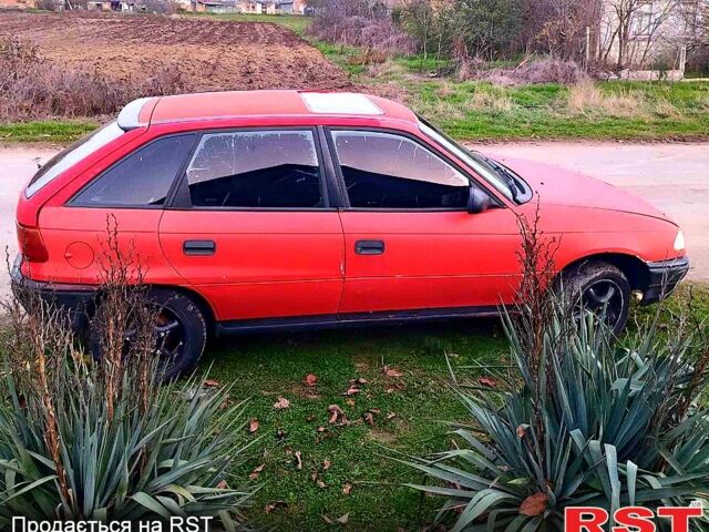 Опель Астра, объемом двигателя 1.7 л и пробегом 280 тыс. км за 1200 $, фото 3 на Automoto.ua