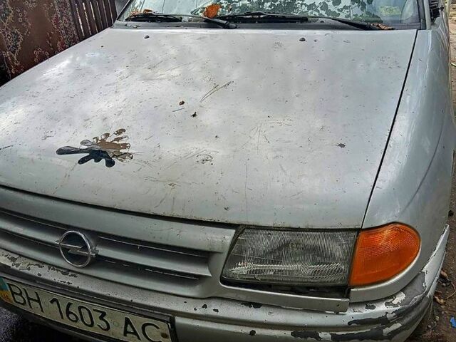Опель Астра, объемом двигателя 16 л и пробегом 0 тыс. км за 910 $, фото 4 на Automoto.ua