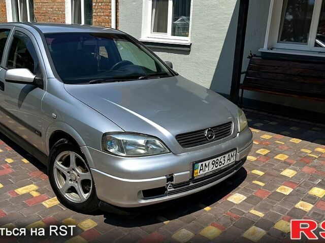 Опель Астра, объемом двигателя 2 л и пробегом 300 тыс. км за 2400 $, фото 1 на Automoto.ua