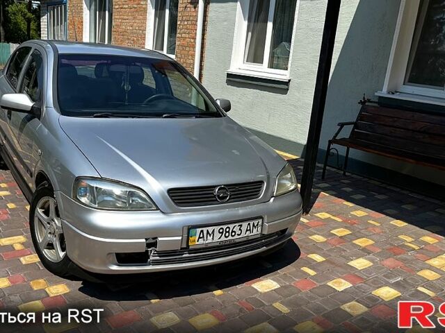 Опель Астра, объемом двигателя 2 л и пробегом 300 тыс. км за 2400 $, фото 2 на Automoto.ua