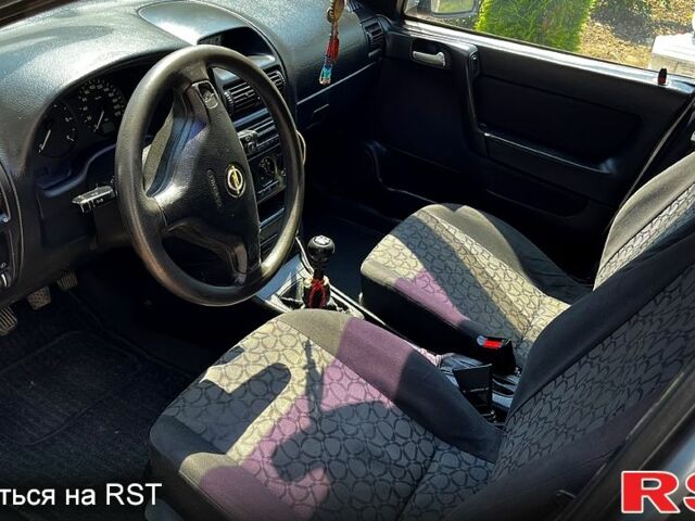 Опель Астра, объемом двигателя 2 л и пробегом 300 тыс. км за 2400 $, фото 9 на Automoto.ua