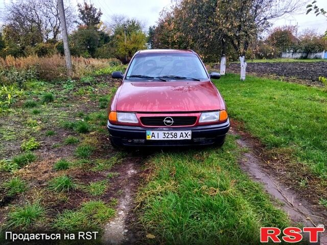 Опель Астра 2002 в Фастове на Automoto.ua Опель Астра, объемом двигателя 1.4 л и пробегом 150 тыс. км за 820 $, фото 3 на Automoto.ua