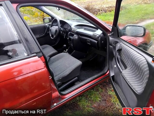 Опель Астра 2002 в Фастове на Automoto.ua Опель Астра, объемом двигателя 1.4 л и пробегом 150 тыс. км за 820 $, фото 10 на Automoto.ua