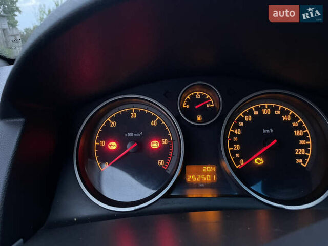 Опель Астра, объемом двигателя 1.69 л и пробегом 252 тыс. км за 4800 $, фото 12 на Automoto.ua
