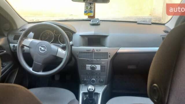 Опель Астра, объемом двигателя 1.36 л и пробегом 224 тыс. км за 4100 $, фото 3 на Automoto.ua