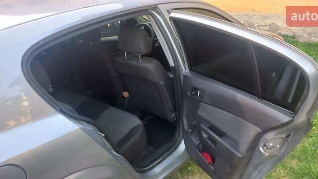 Опель Астра, объемом двигателя 1.36 л и пробегом 224 тыс. км за 4100 $, фото 5 на Automoto.ua