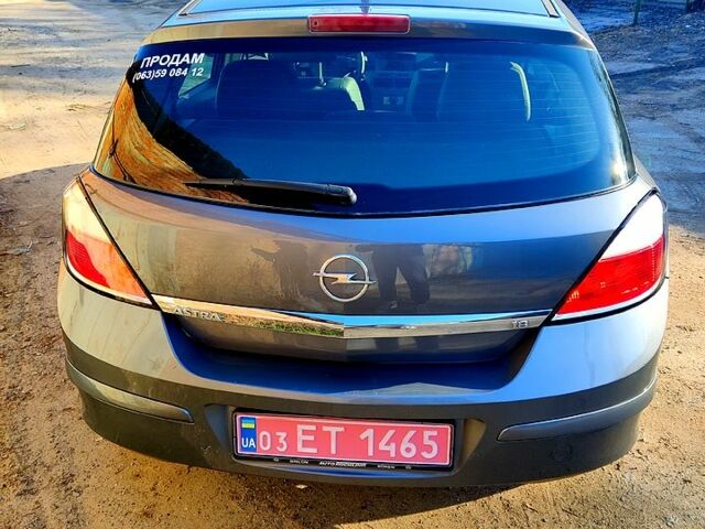 Опель Астра, объемом двигателя 18 л и пробегом 278 тыс. км за 5800 $, фото 4 на Automoto.ua