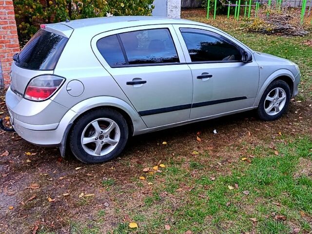 Опель Астра, объемом двигателя 1.4 л и пробегом 308 тыс. км за 4250 $, фото 3 на Automoto.ua