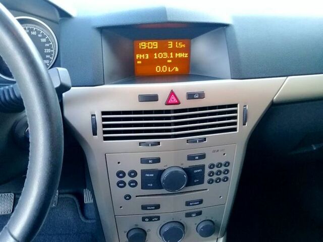 Опель Астра, об'ємом двигуна 1.4 л та пробігом 260 тис. км за 4800 $, фото 6 на Automoto.ua