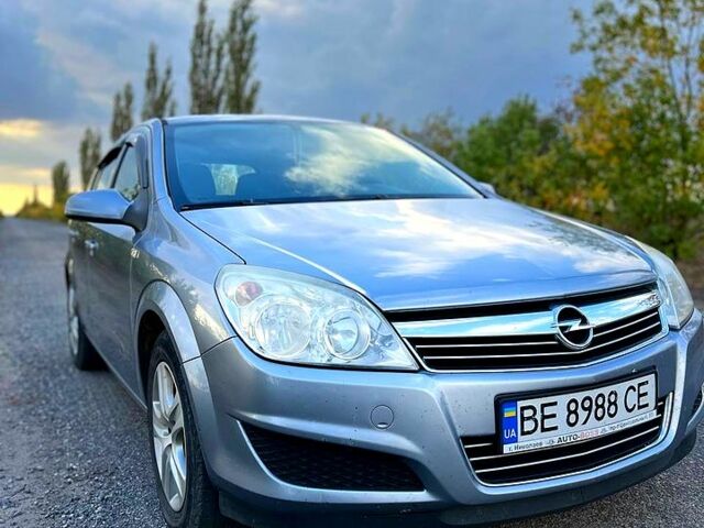 Опель Астра, объемом двигателя 16 л и пробегом 322 тыс. км за 4200 $, фото 1 на Automoto.ua