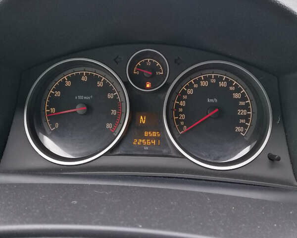 Опель Астра, об'ємом двигуна 1.6 л та пробігом 225 тис. км за 6100 $, фото 4 на Automoto.ua