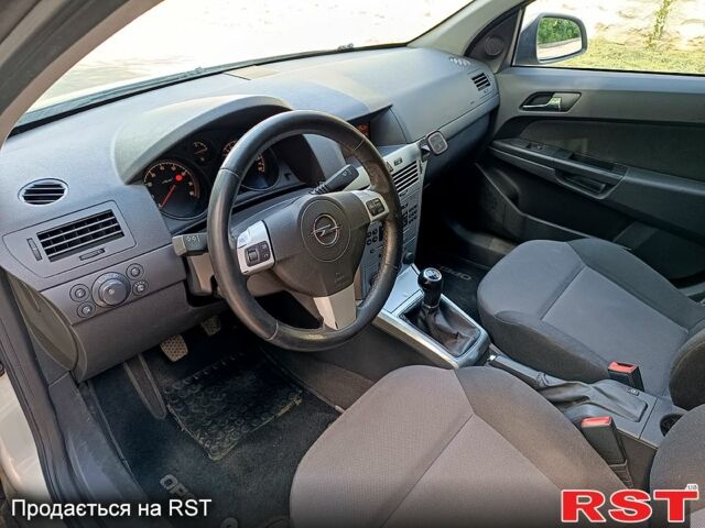 Опель Астра, объемом двигателя 1.6 л и пробегом 195 тыс. км за 4200 $, фото 1 на Automoto.ua